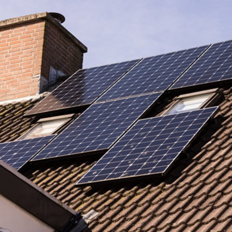 Onderhoud Zonnepanelen Wat Kun Je Zelf Doen Solar Contact